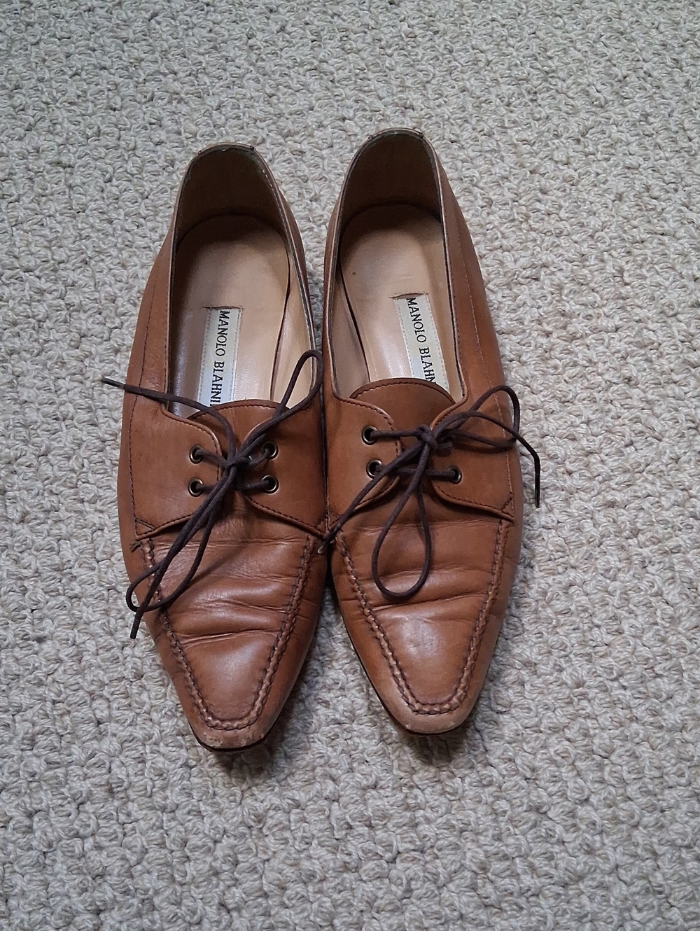 Manolo Blahnik Men's Brown Leather Lace-Up Oxfords